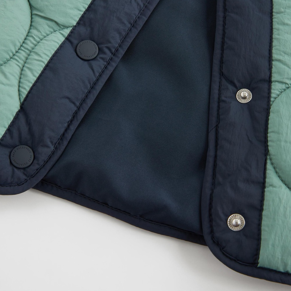 ZARA TERRYCLOTH PATCH QUILTED BOMBER in Light Green - Picture 8 of 8